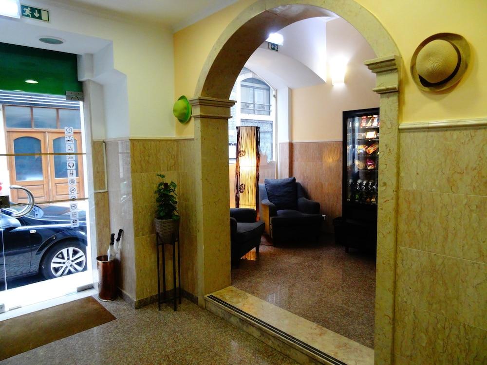 161 Norte Guesthouse Lisbon Bagian luar foto