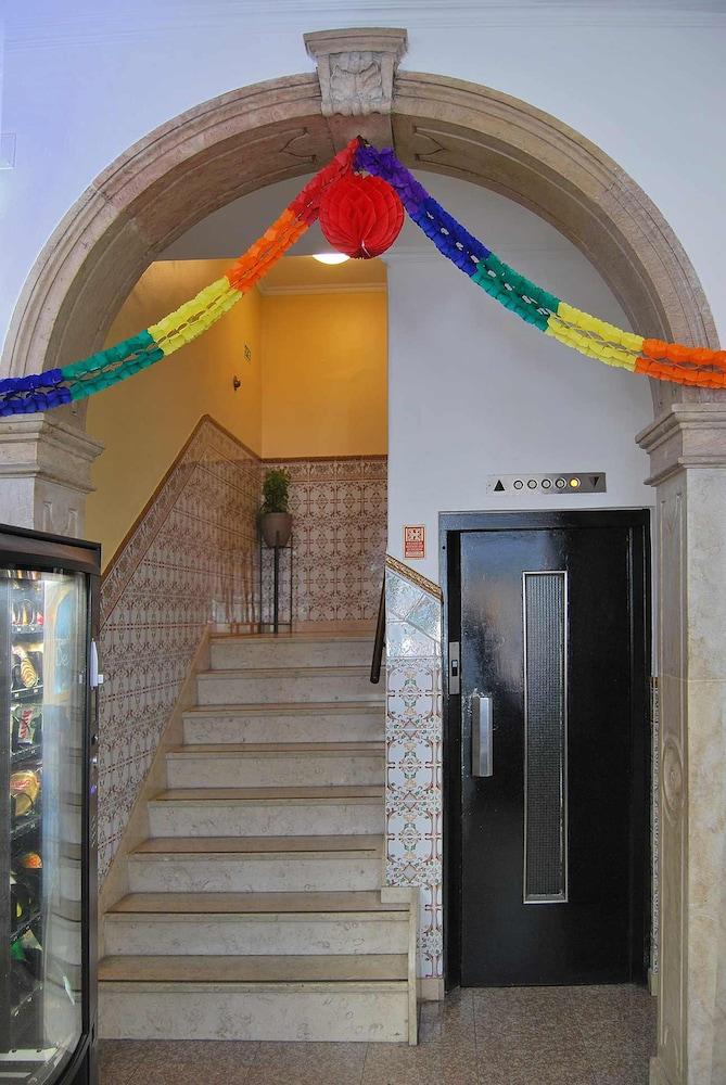 161 Norte Guesthouse Lisbon Bagian luar foto