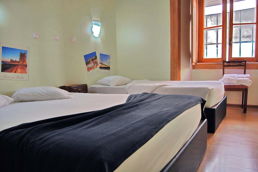 161 Norte Guesthouse Lisbon Bagian luar foto